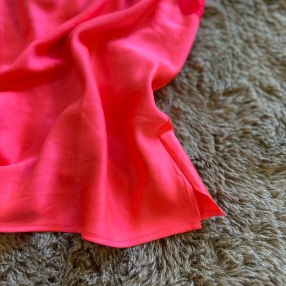 Victoria’s Secret Pj Top - Picture 4 of 9